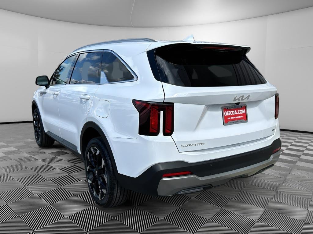 New 2026 Glacial White Pearl Kia EX image 6