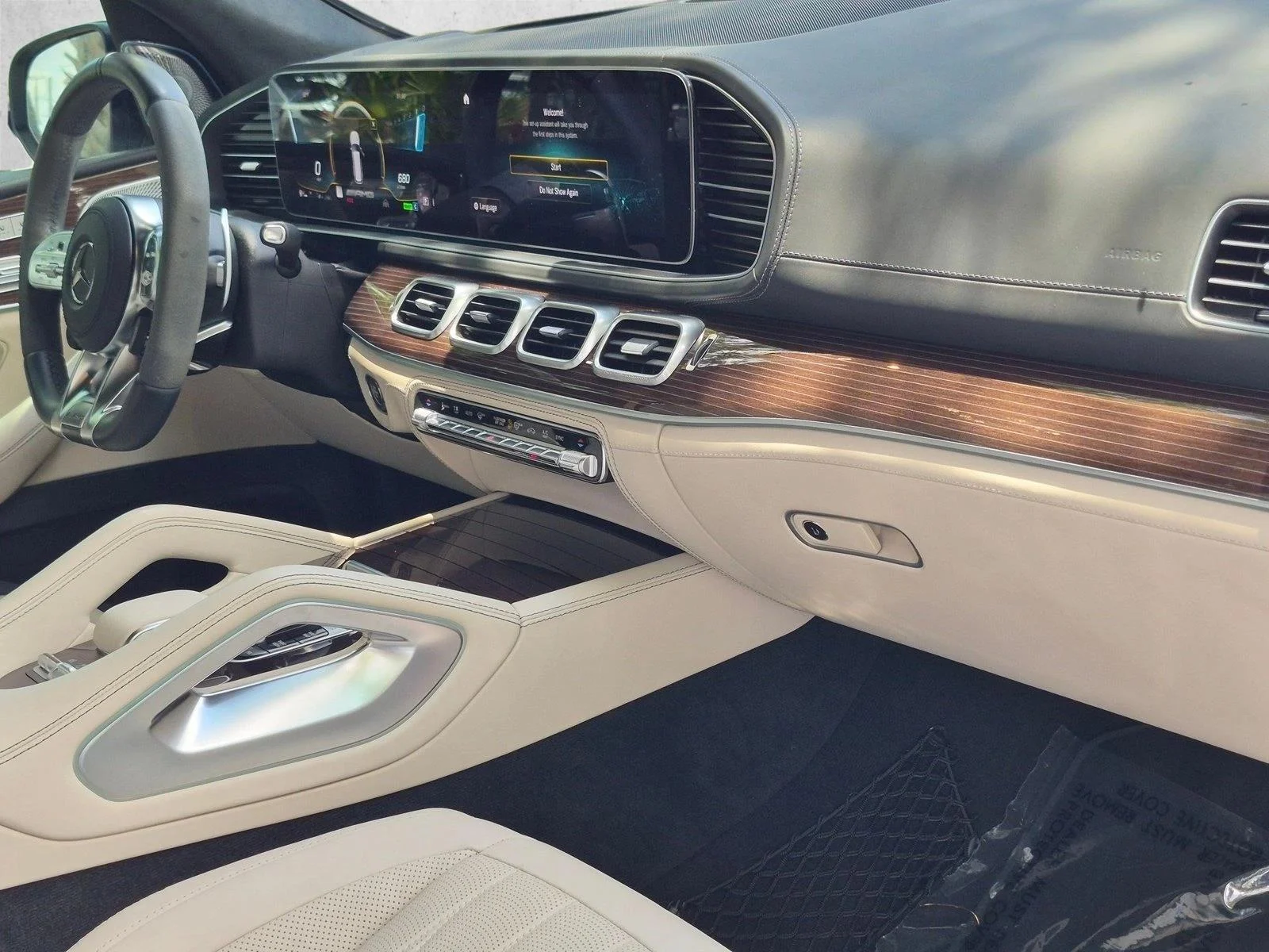 Used 2021 Designo Diamond White Bright Mercedes-Benz AMG® GLS 63 image 22