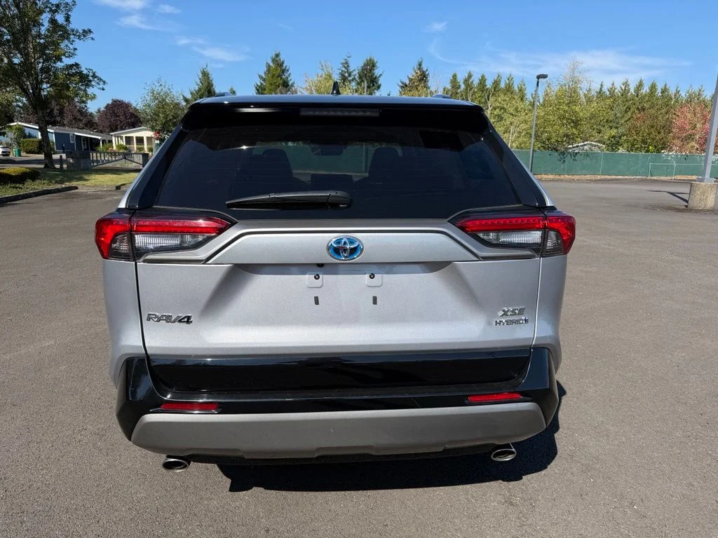 Used 2024 Silver Sky Metallic/Midnight Black Metallic Toyota XSE image 6