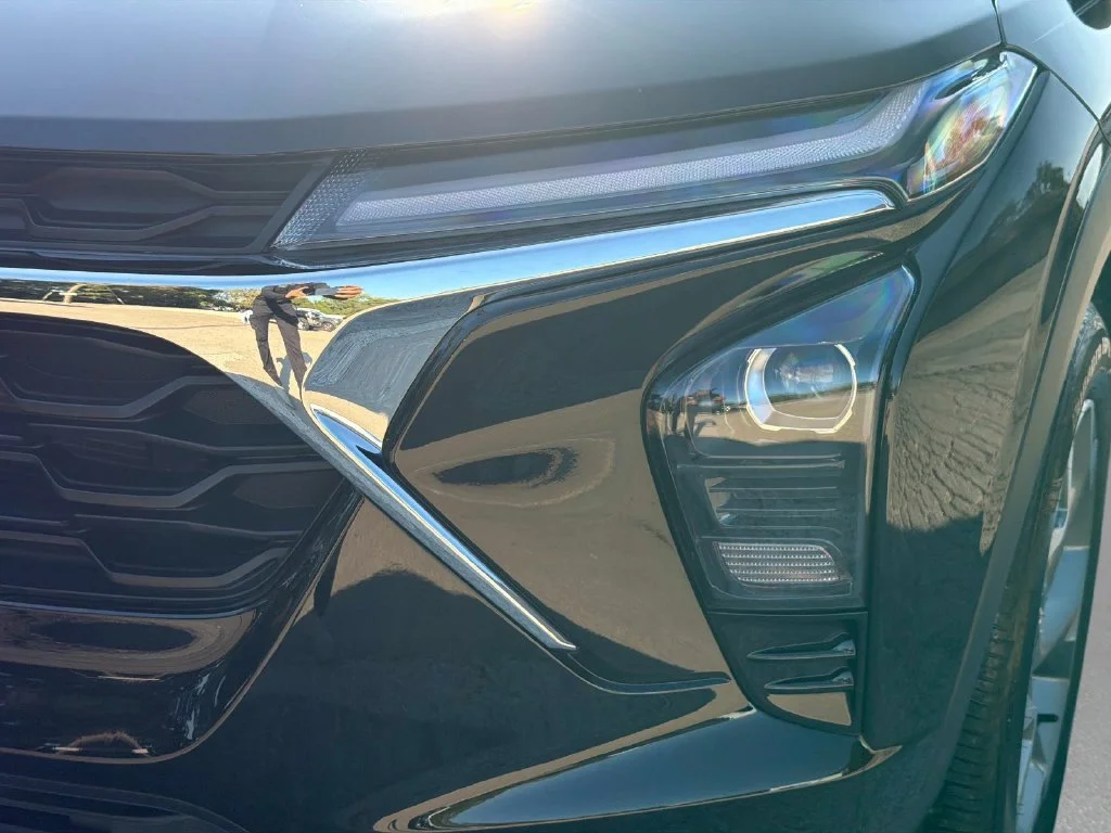 Used 2026 Mosaic Black Metallic Chevrolet LT image 12
