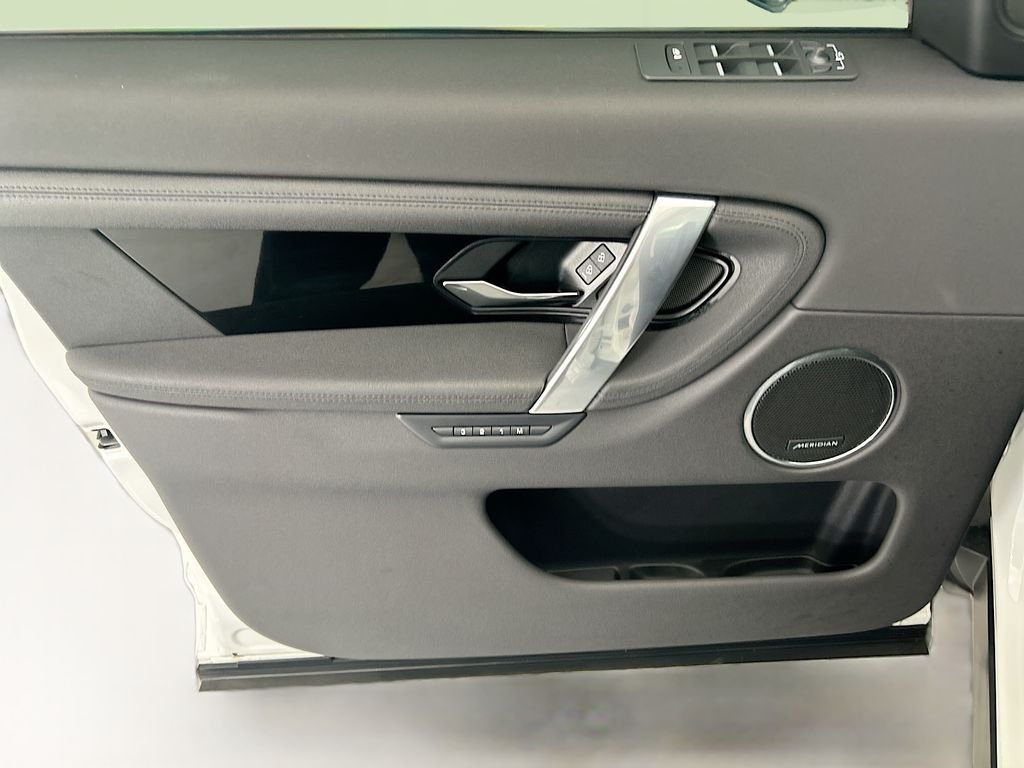 2025 Land Rover Discovery Sport S - Photo 23