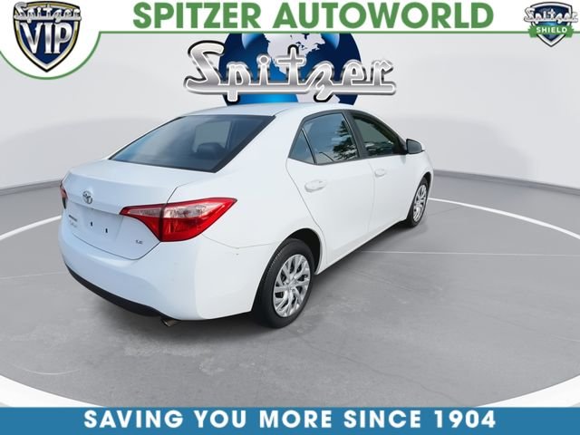 Used 2019 White Toyota LE image 9