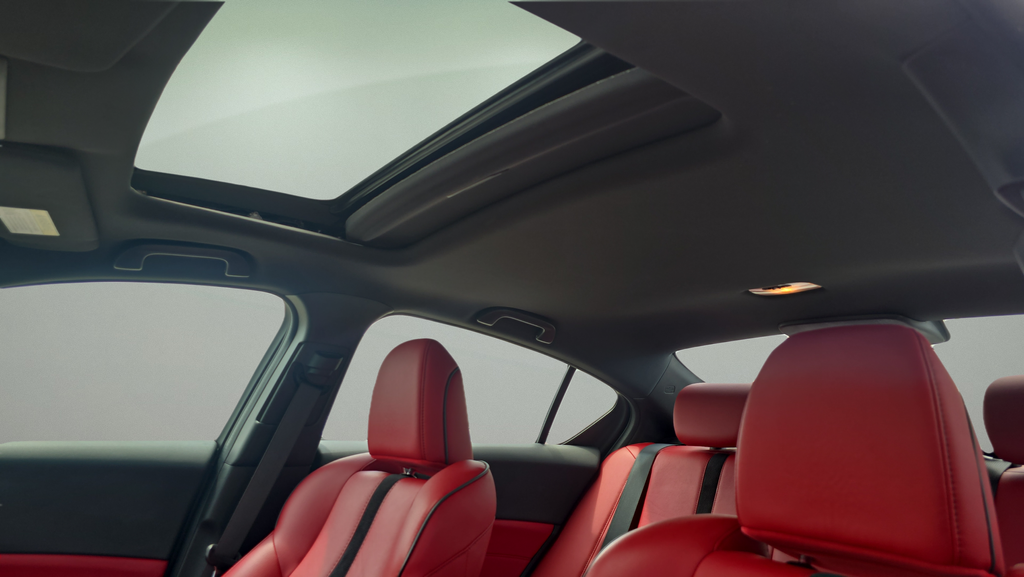 Used 2021 White Acura Premium and A-SPEC Packages image 15