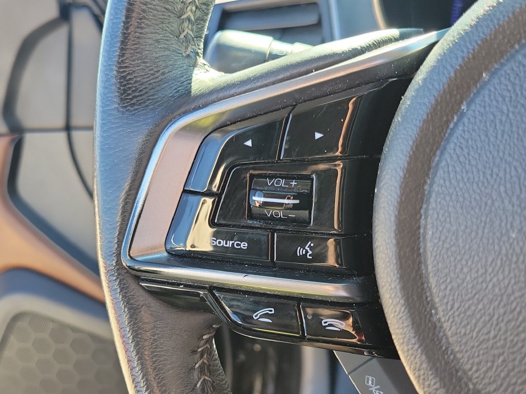 Used 2019 Black Subaru 2.5i Touring image 24
