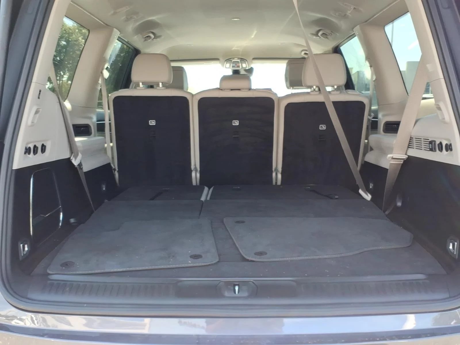 Used 2023 Baltic Gray Metallic Clearcoat Jeep Series II image 33