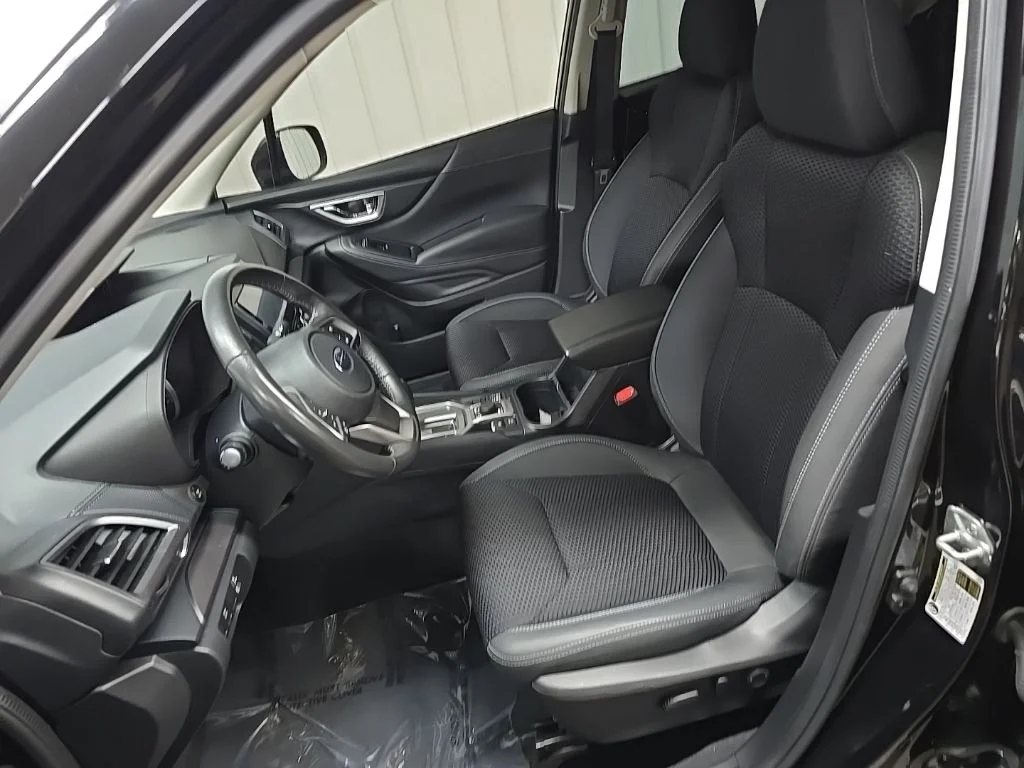 Used 2021 Black Subaru Premium image 30