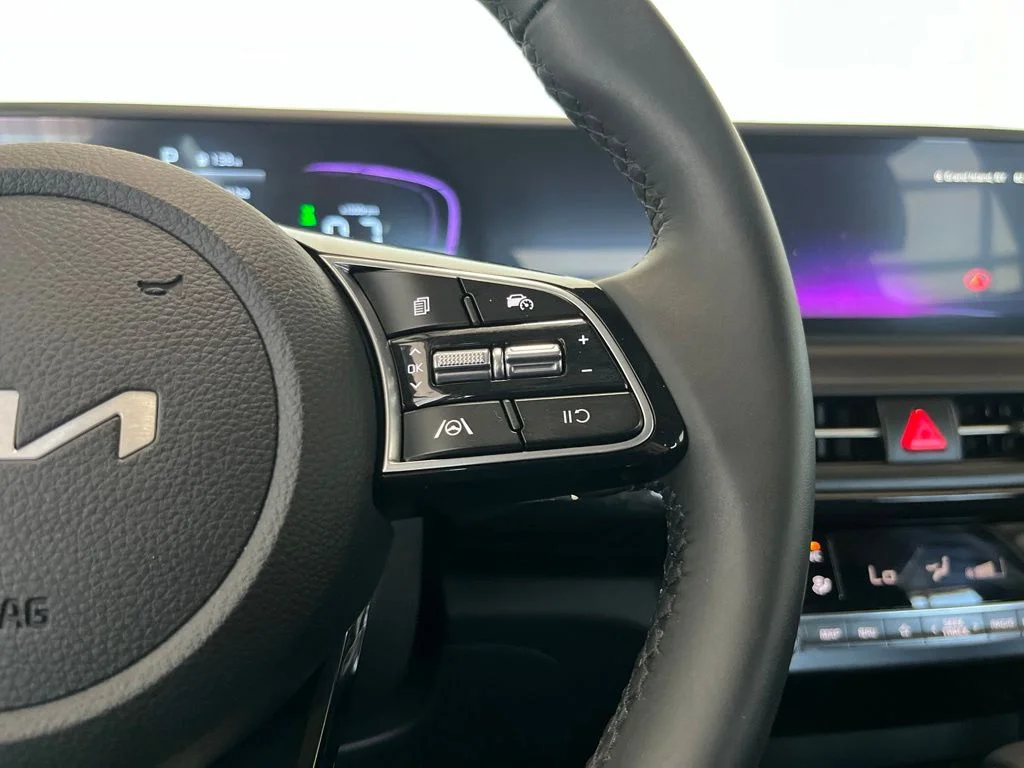 Used 2026 Gray Kia S image 7
