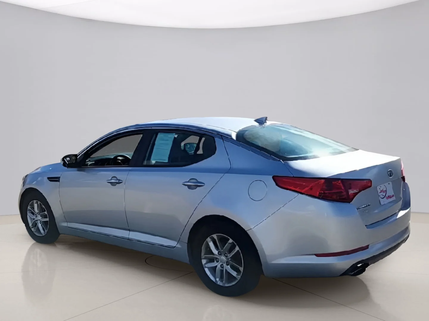 Used 2012 Silver Kia LX image 5