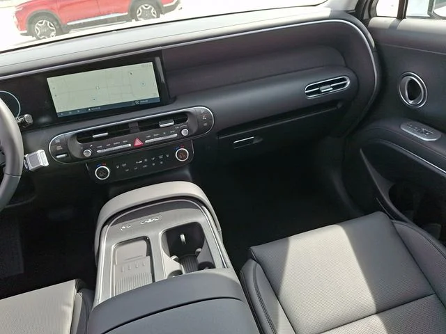 New 2026 White Hyundai SEL image 11