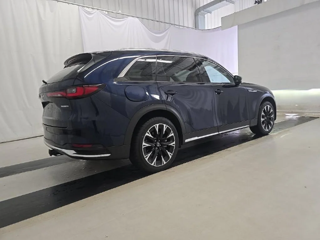 Used 2024 Crystal Blue Mazda Premium Plus image 4