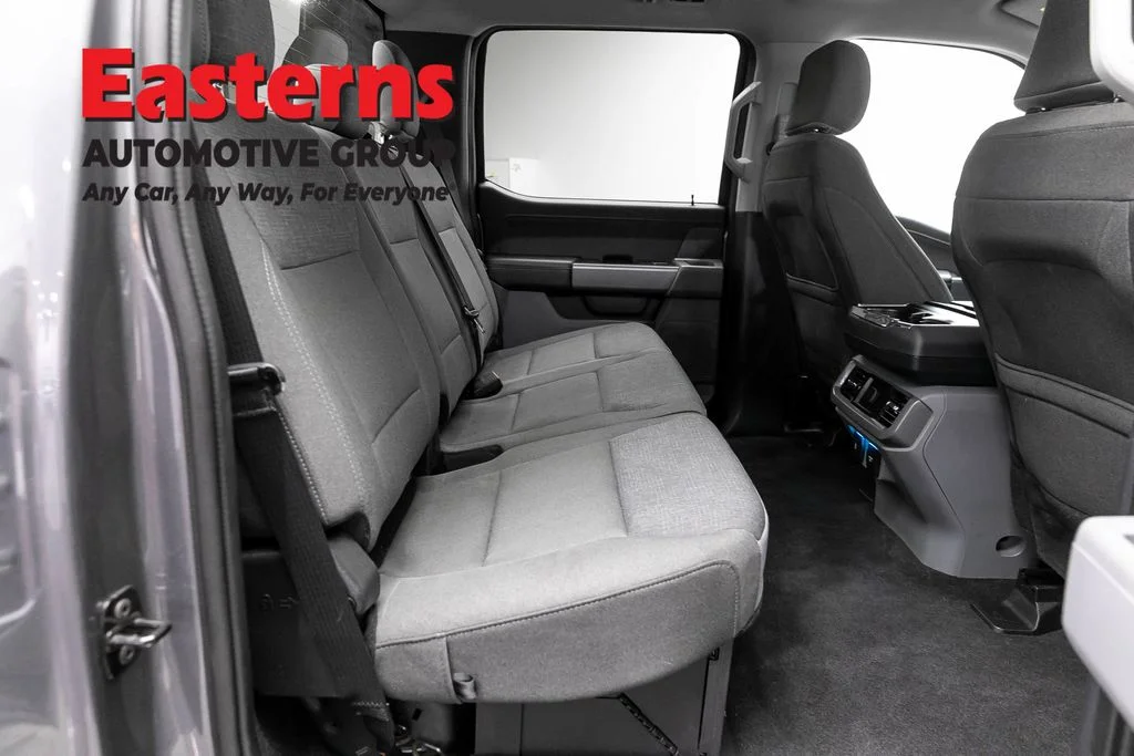 Used 2024 Gray Ford XLT image 23
