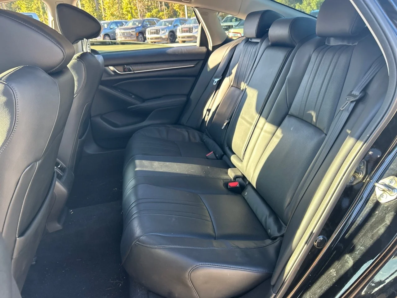 Used 2018  Honda Touring 1.5T image 19