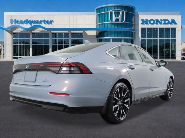 New 2026 Urban Gray Pearl Honda Touring image 3