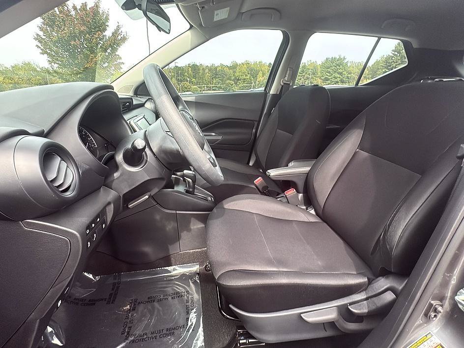 Used 2024 Gun Metallic Nissan S image 14
