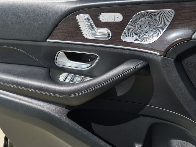 Certified Used 2023 Black Mercedes-Benz GLS 450 image 28