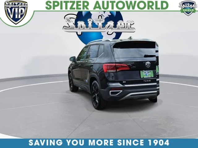Used 2023 Black Volkswagen 1.5T SE image 7