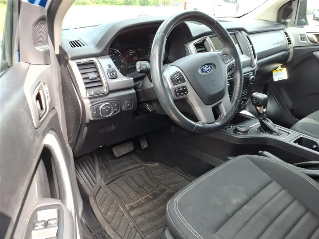 Used 2021 Blue Metallic Ford XLT image 15
