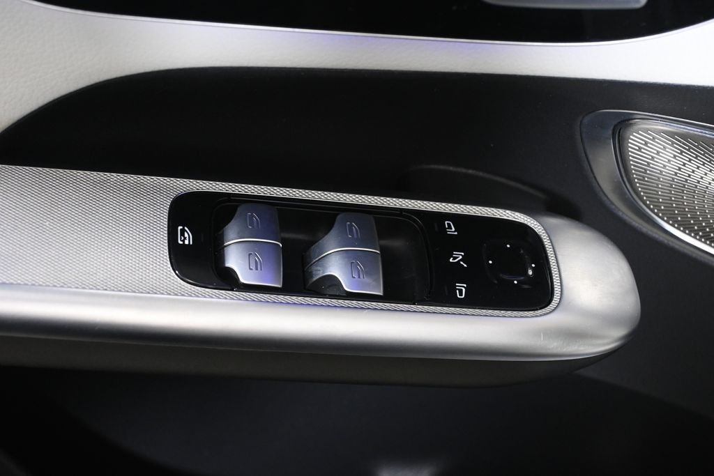 Used 2023 Selenite Gray Metallic Mercedes-Benz GLC 300 image 30