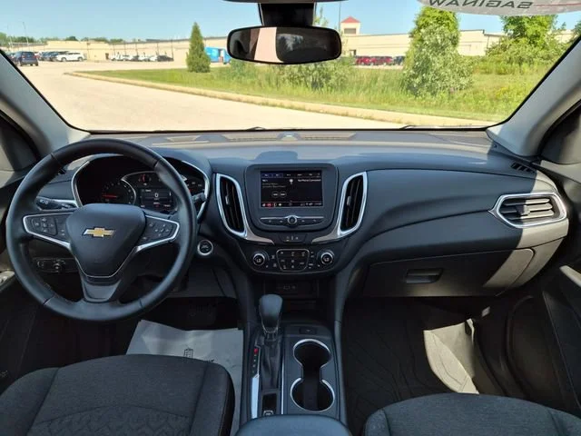 Used 2024 Sterling Gray Metallic Chevrolet LT image 32