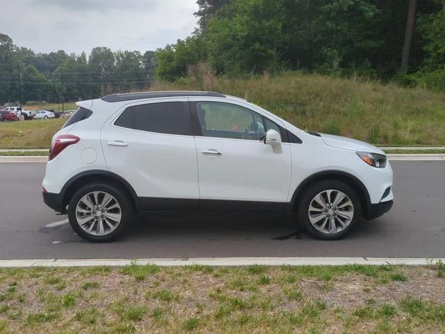 Used 2019 White Buick Preferred image 14