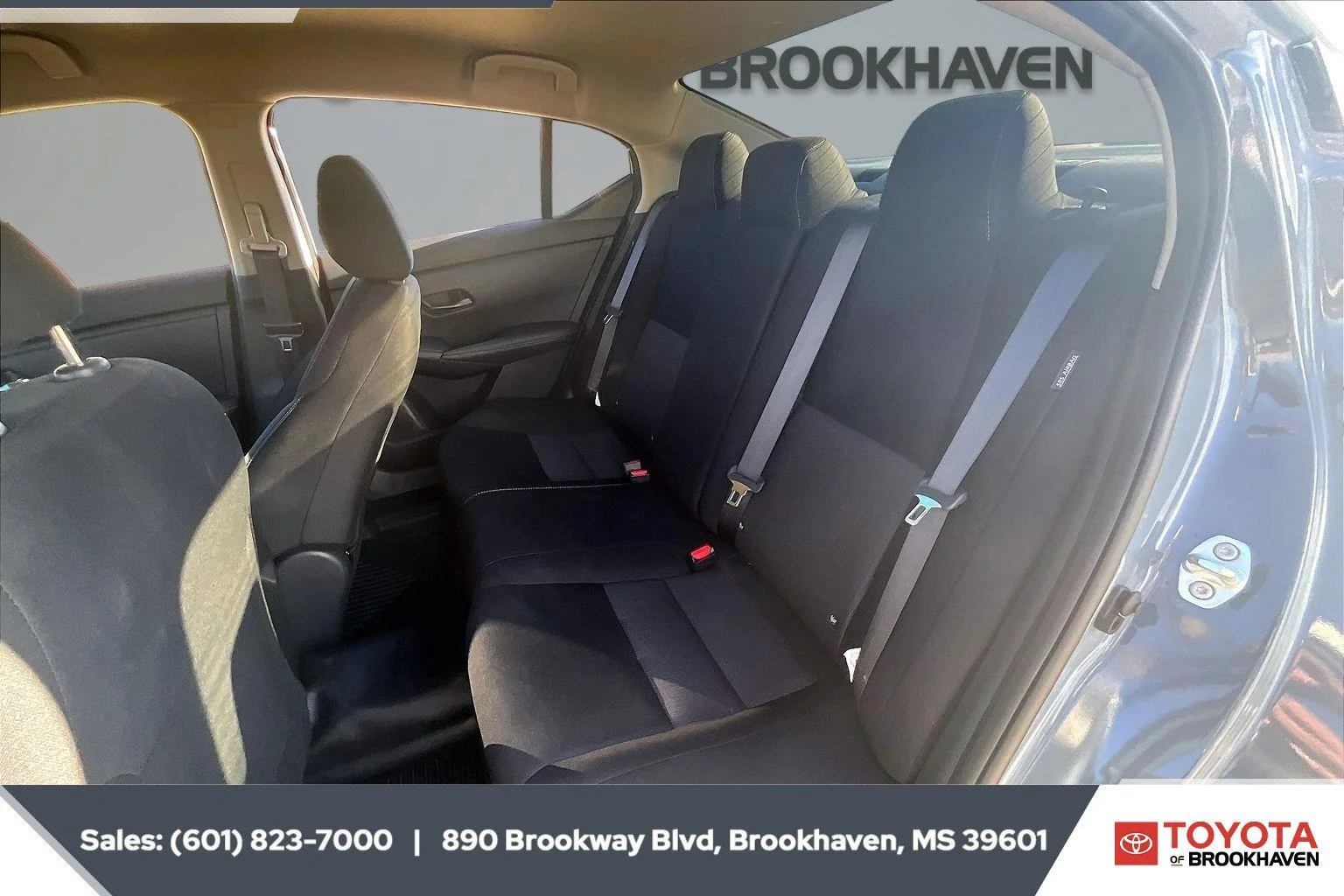 Used 2025 Atlantic Gray Metallic Nissan SV image 19