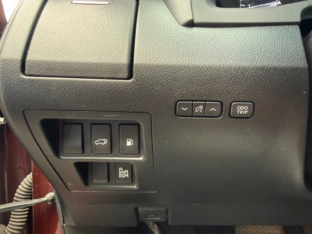 Used 2014 Claret Mica Lexus 350 image 15