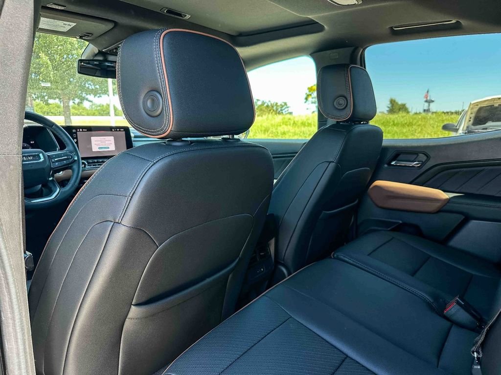Used 2025 Black GMC AT4 image 17