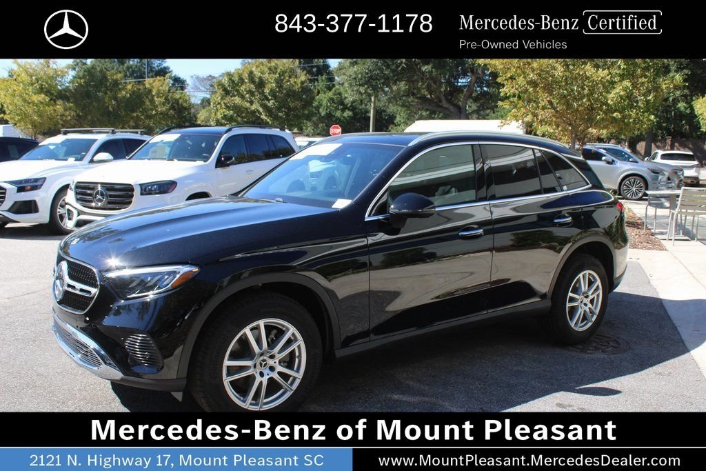 Certified Used 2025 Black Mercedes-Benz GLC 300 image 16