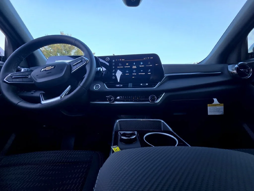 2027 Chevrolet Equinox LT - Photo 14