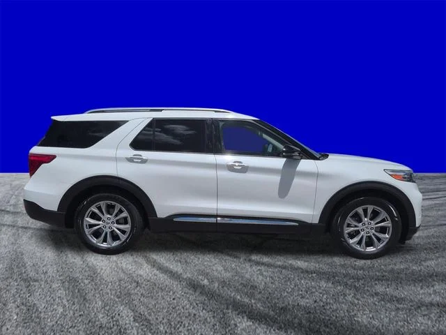 Used 2020 Star White Ford Limited image 3