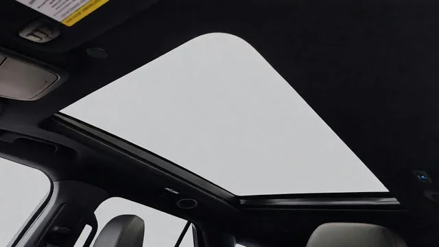 2026 Ford Explorer ST - Photo 38