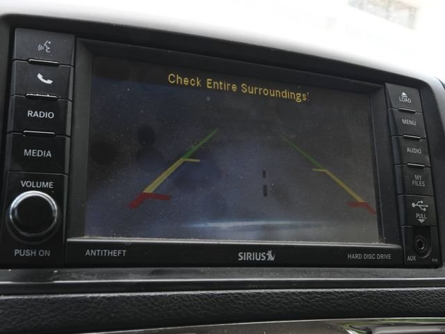 Used 2013 Beige Chrysler Touring image 13