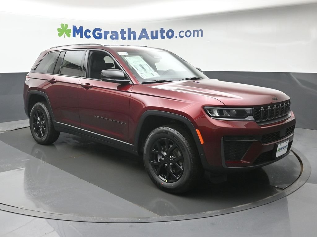 New 2026 Velvet Red Pearl-Coat Exterior Paint Jeep Laredo Altitude image 2