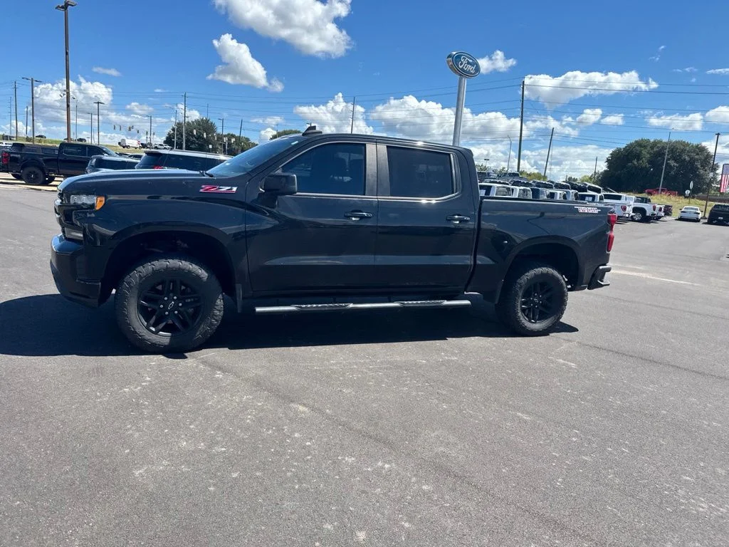 Used 2019 Black Chevrolet LT Trail Boss image 7