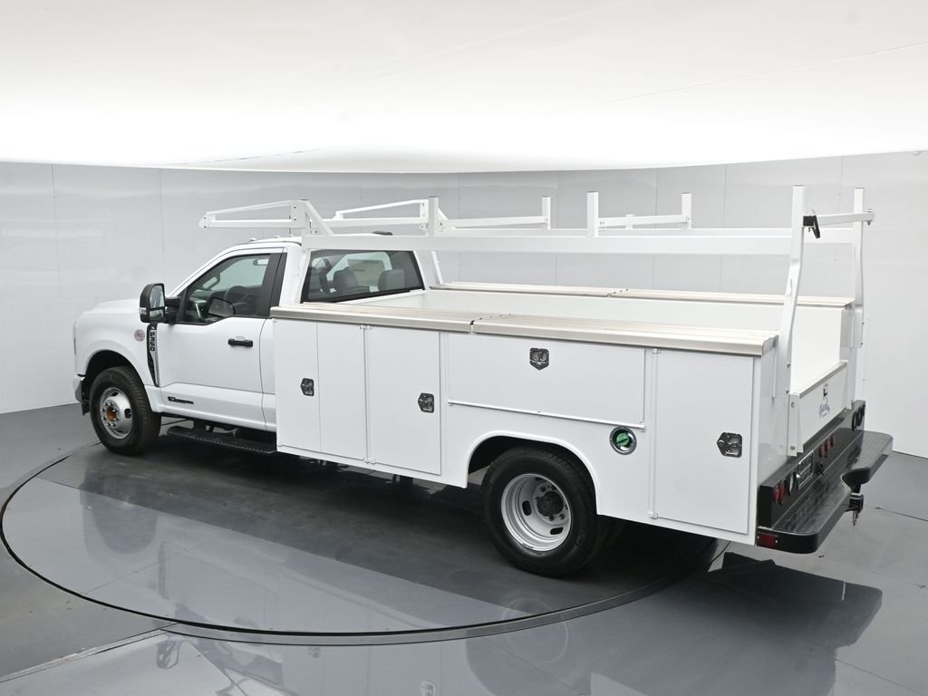 New 2025 Oxford White Ford XL image 47