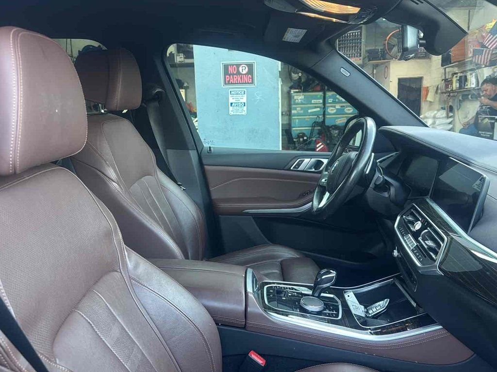 Used 2020 Blue BMW xDrive40i image 15