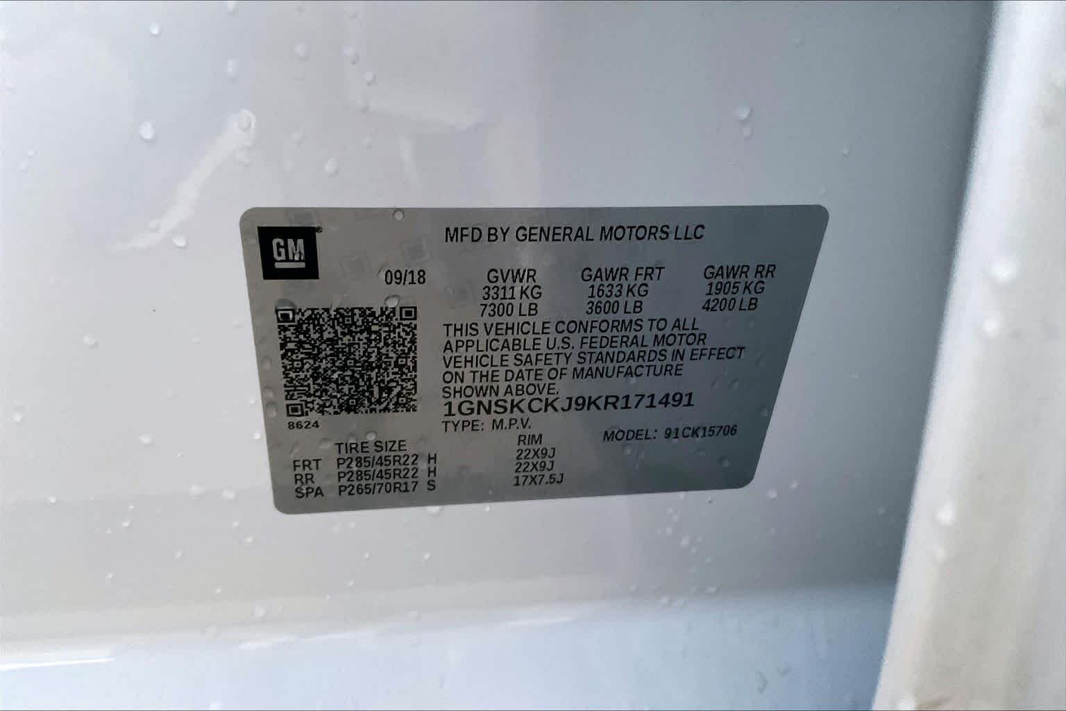 Used 2019 Summit White Chevrolet Premier image 31