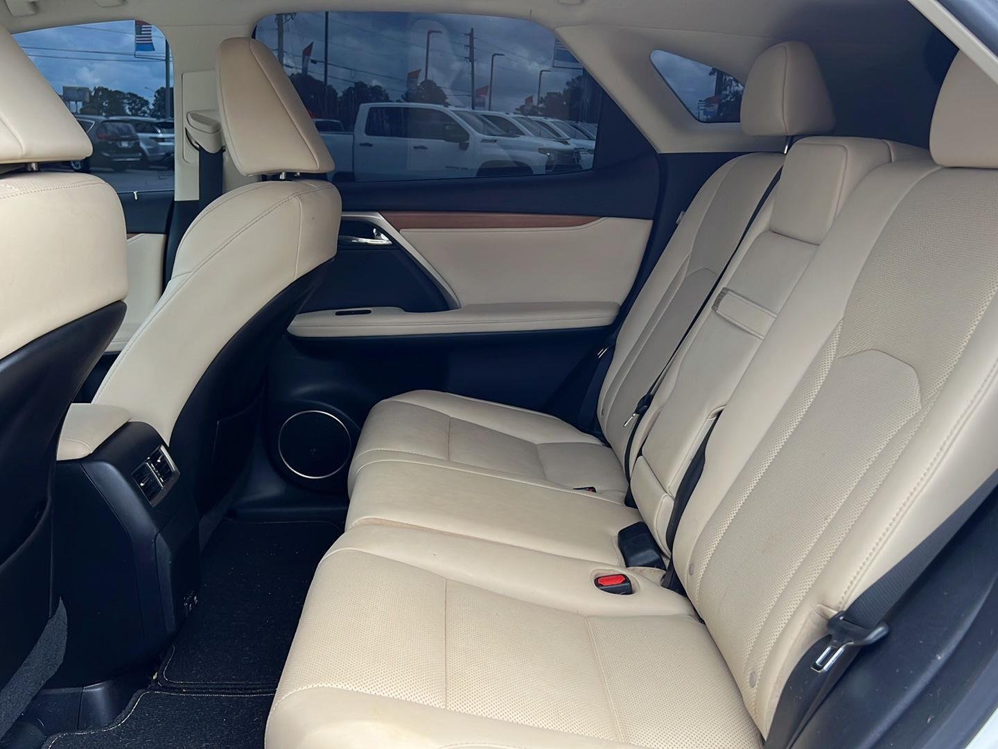 Used 2021 WHITE Lexus  image 12