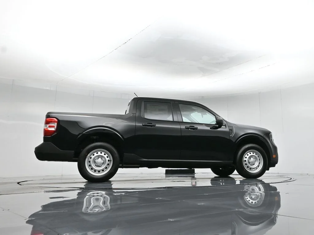 New 2026 Shadow Black Ford XL image 48