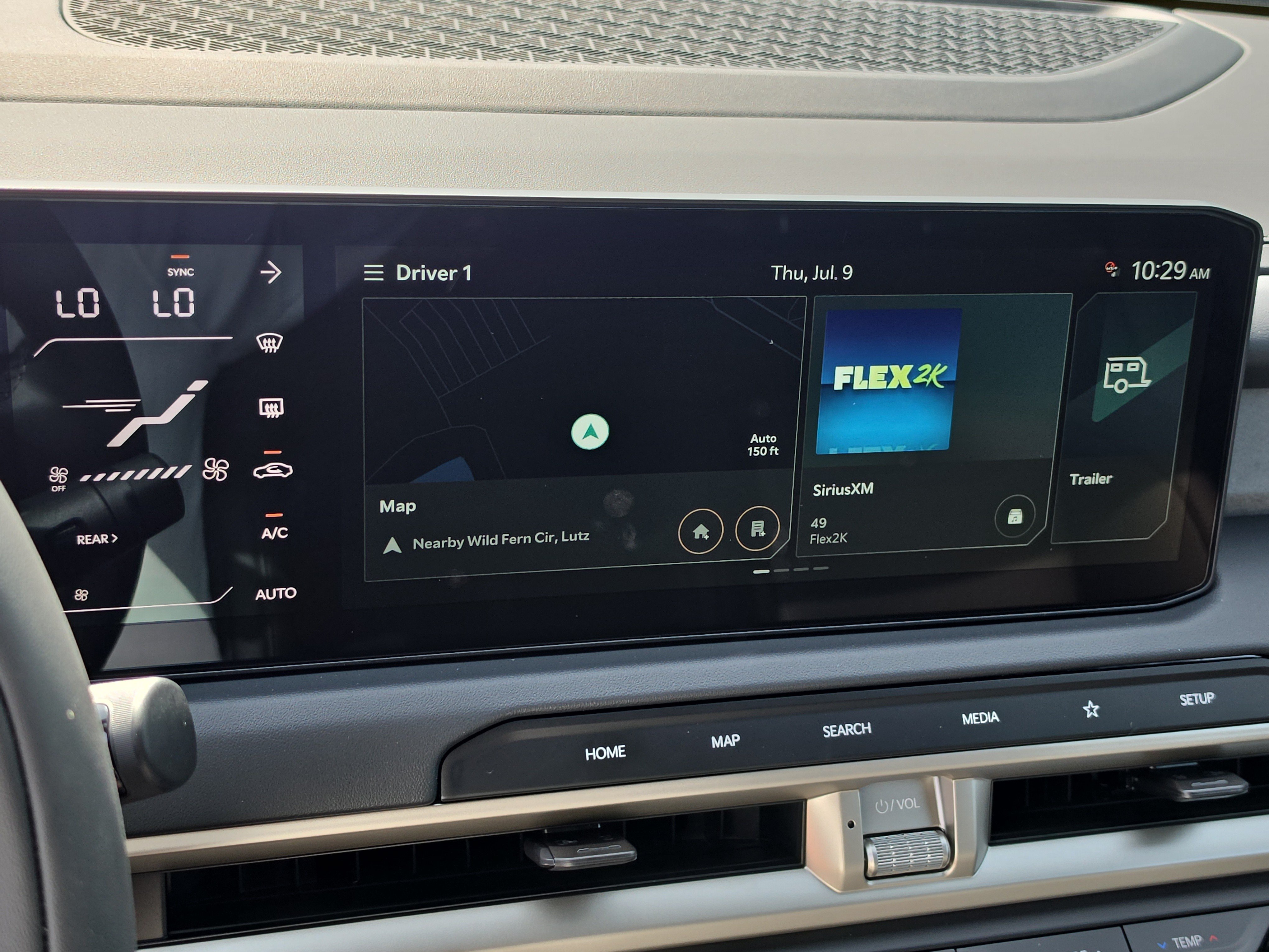 New 2027 Ebony Black Kia S image 24