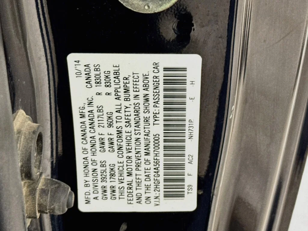 Used 2015 Crystal Black Pearl Honda Si image 35