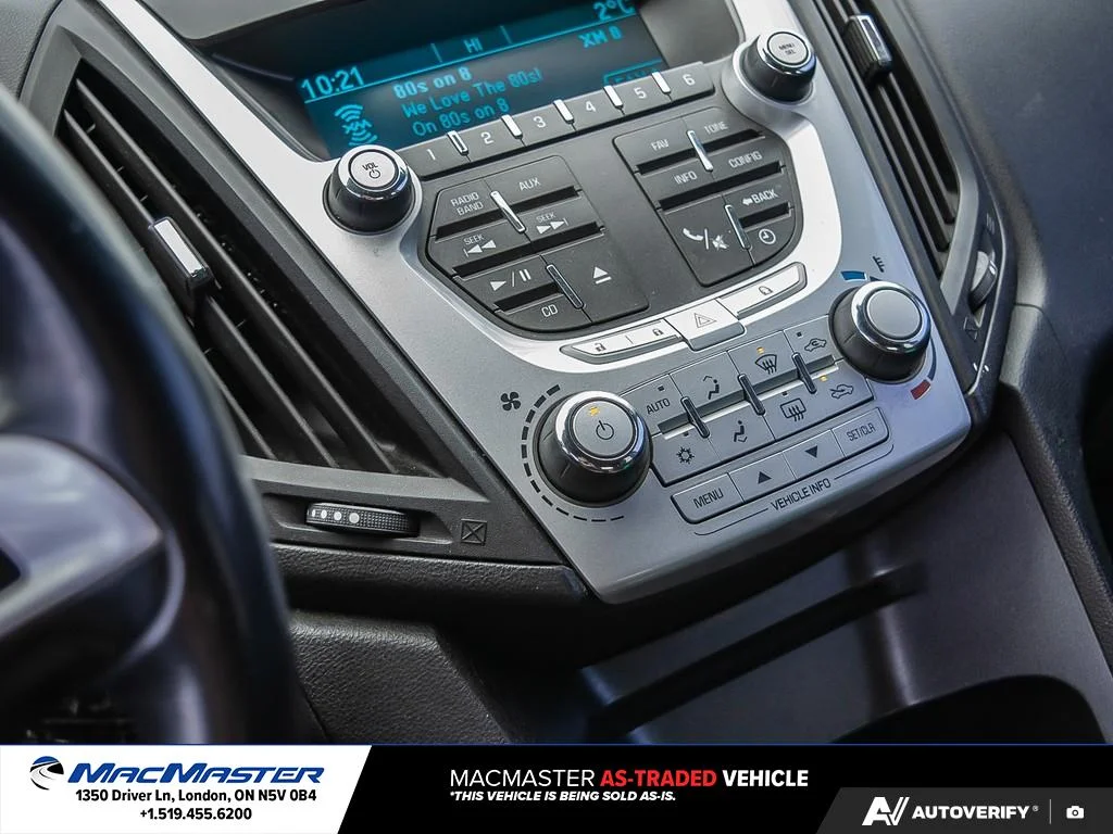 Used 2010  Chevrolet LT image 24