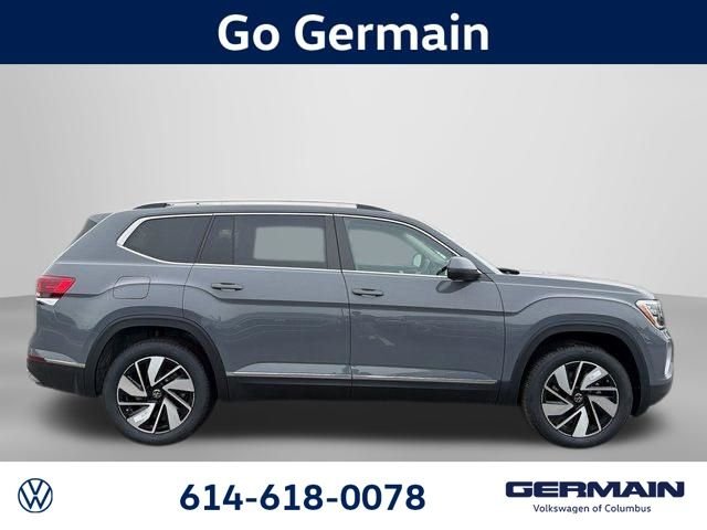 2026 Volkswagen Atlas SEL photo 4