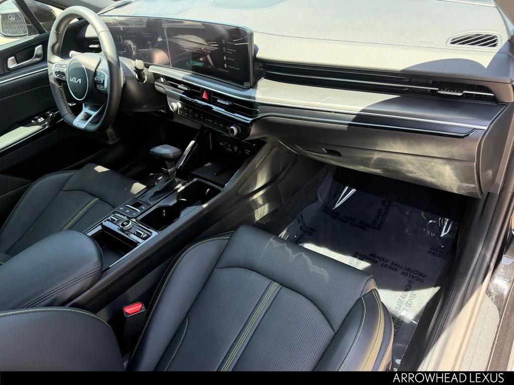 Used 2025 Black Kia GT image 11