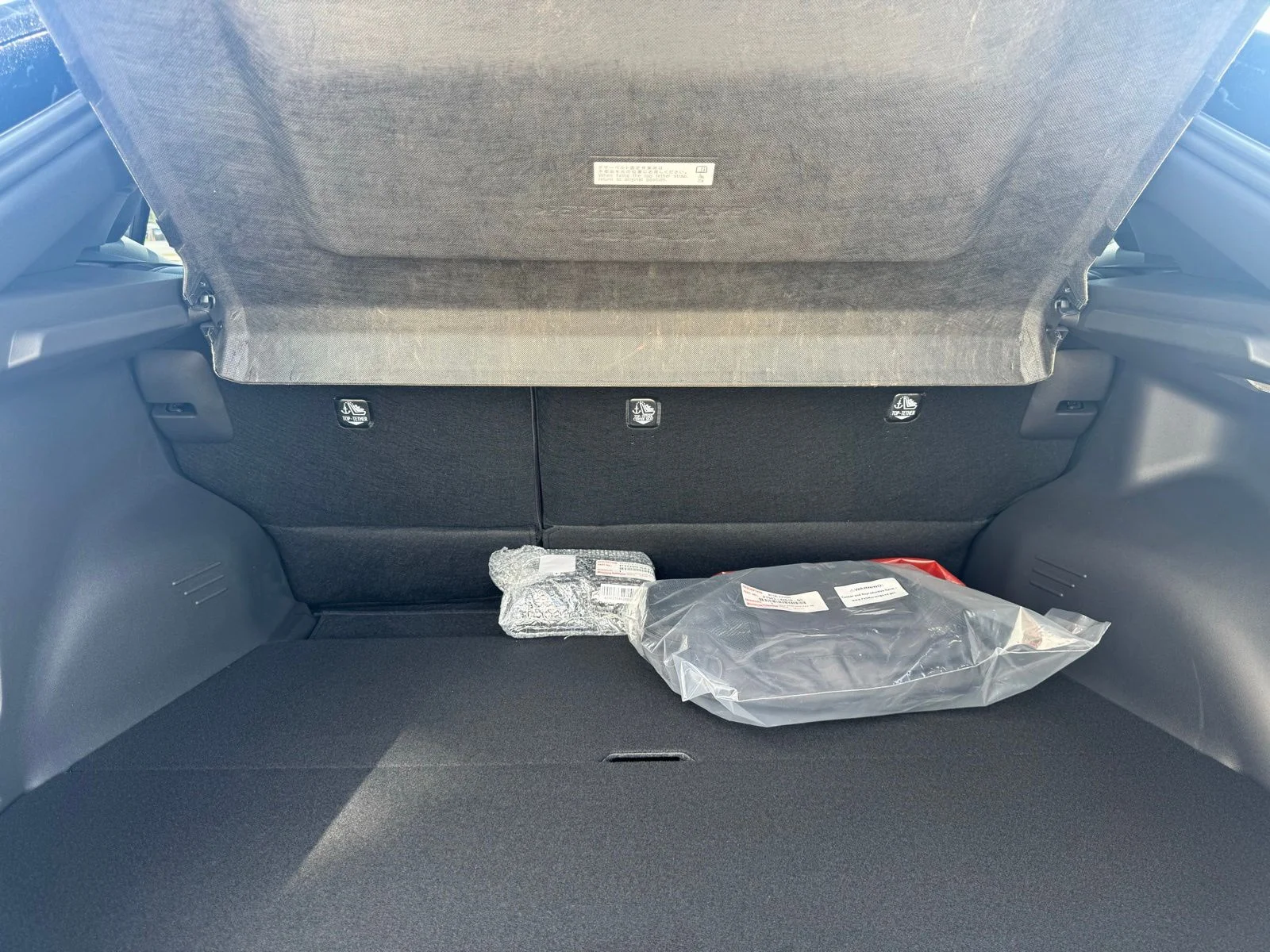 New 2026 Cement with Midnight Black Metallic roof <sup>1</sup> Toyota  XSE image 19
