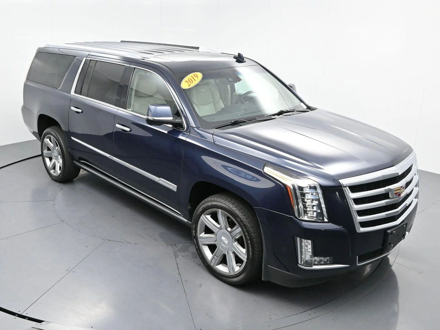 Used 2019 DARK ADRIATIC BLUE METALLIC Cadillac Premium Luxury image 42