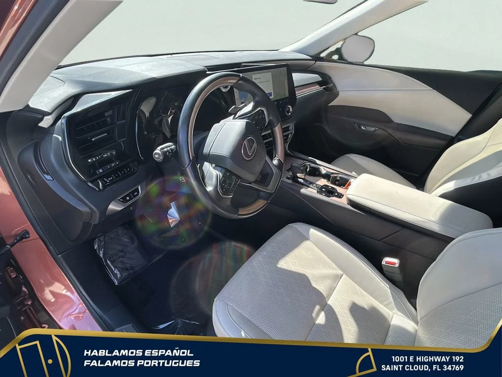 Used 2023  Lexus RX 350 image 13