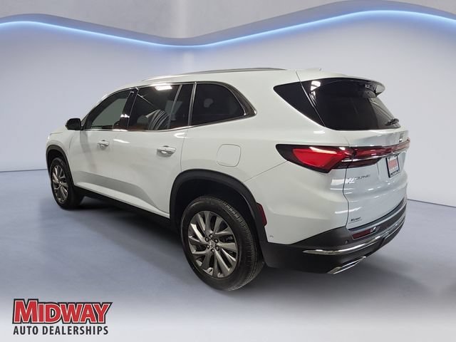 New 2026 Iridescent White Tricoat Buick Preferred image 3