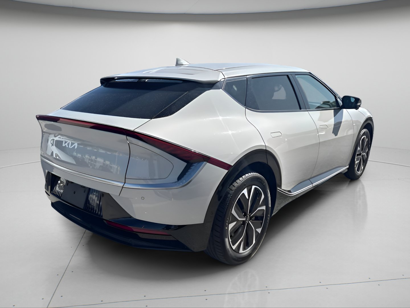 Used 2023 Glacier Kia Wind image 5