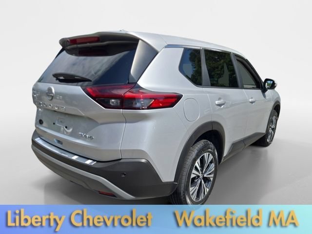 Used 2023 Brilliant Silver Nissan SV image 3